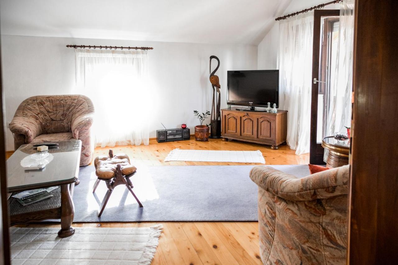 Apartment Ikar Мостар Экстерьер фото