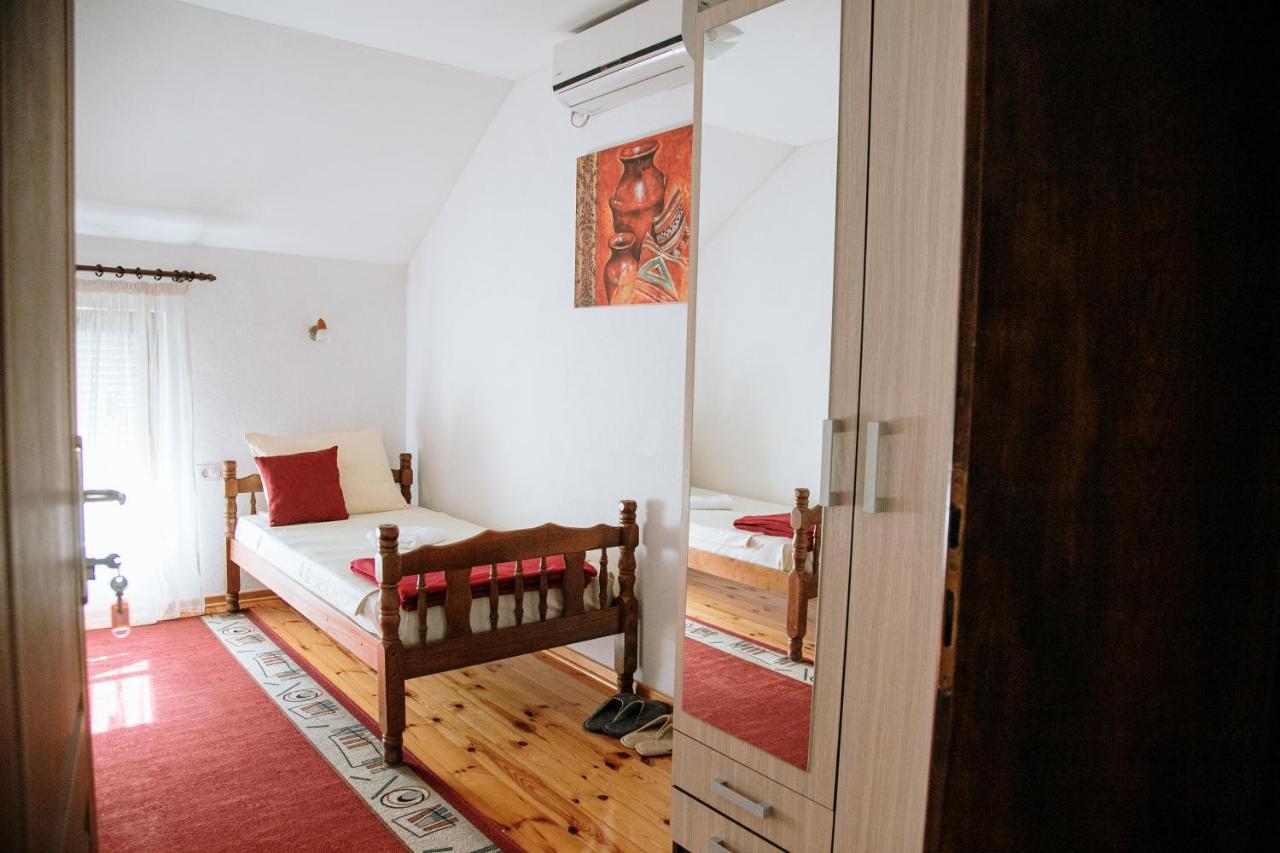 Apartment Ikar Мостар Экстерьер фото